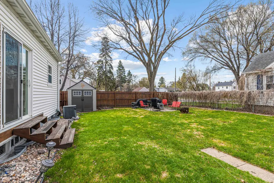 601 11th Street N, Moorhead, MN 56560 - #3