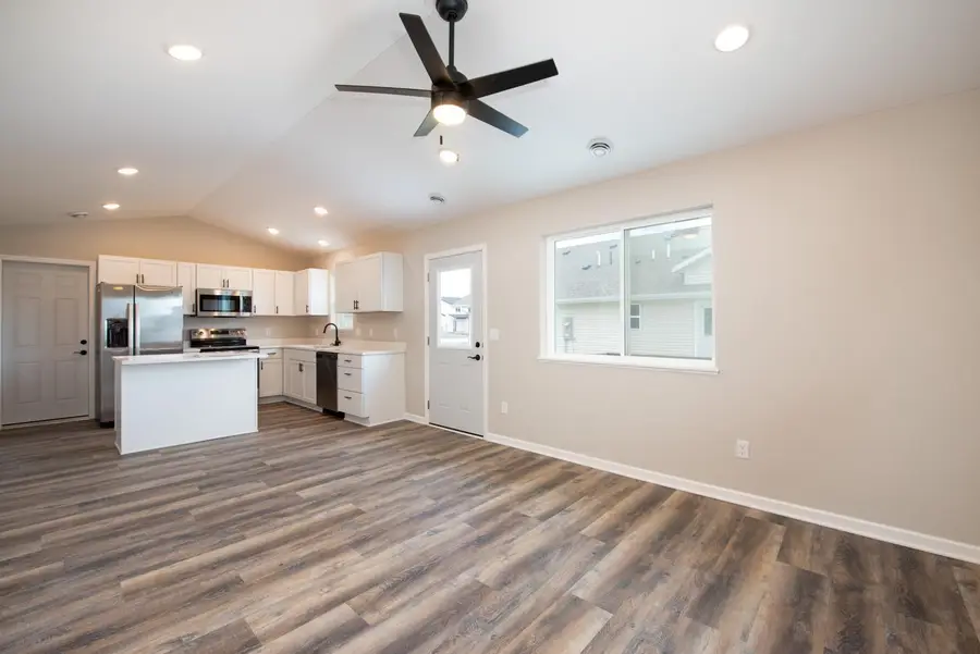 3111 Scotch Lane, Mankato, MN 56001 - #3
