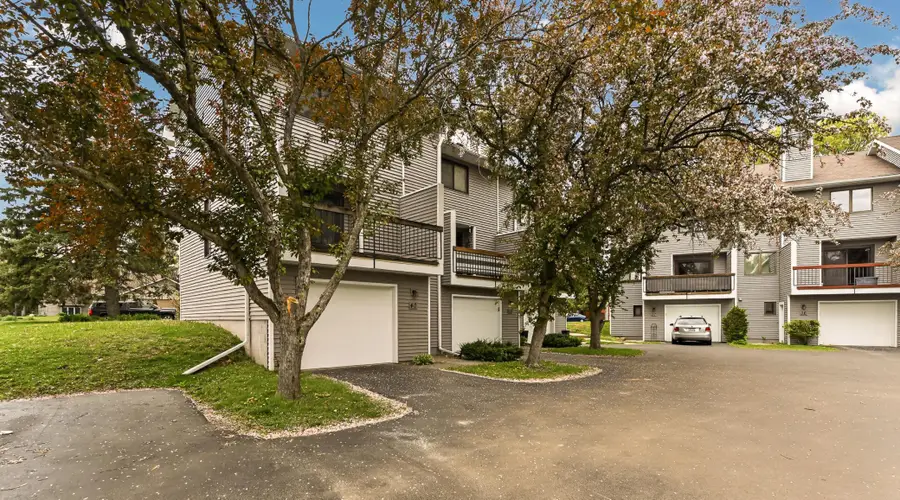 40 Elton Ridge Court Nw, Rochester, MN 55901 - #2