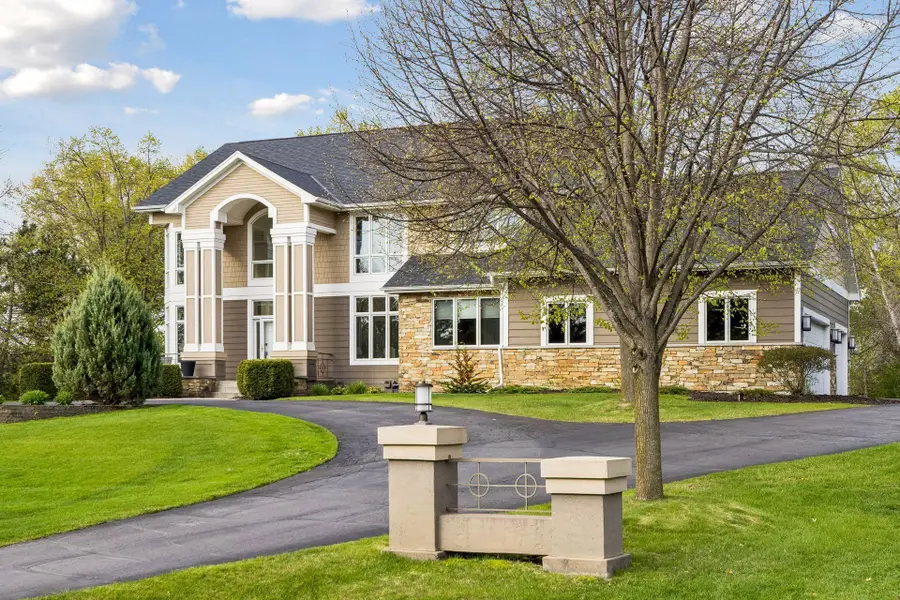 1 Foster Place, North Oaks, MN 55127 - #2
