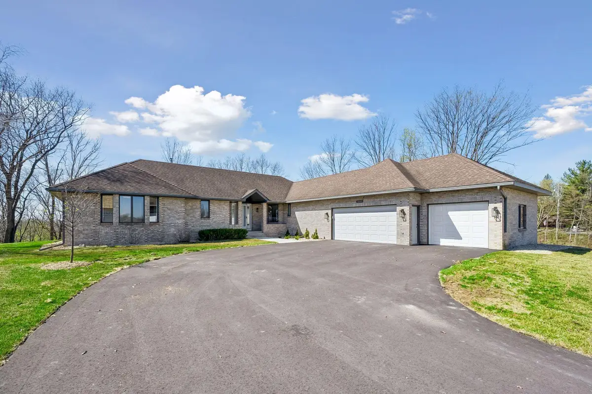 3741 Lucy Court Ne, Saint Michael, MN 55376 - #1