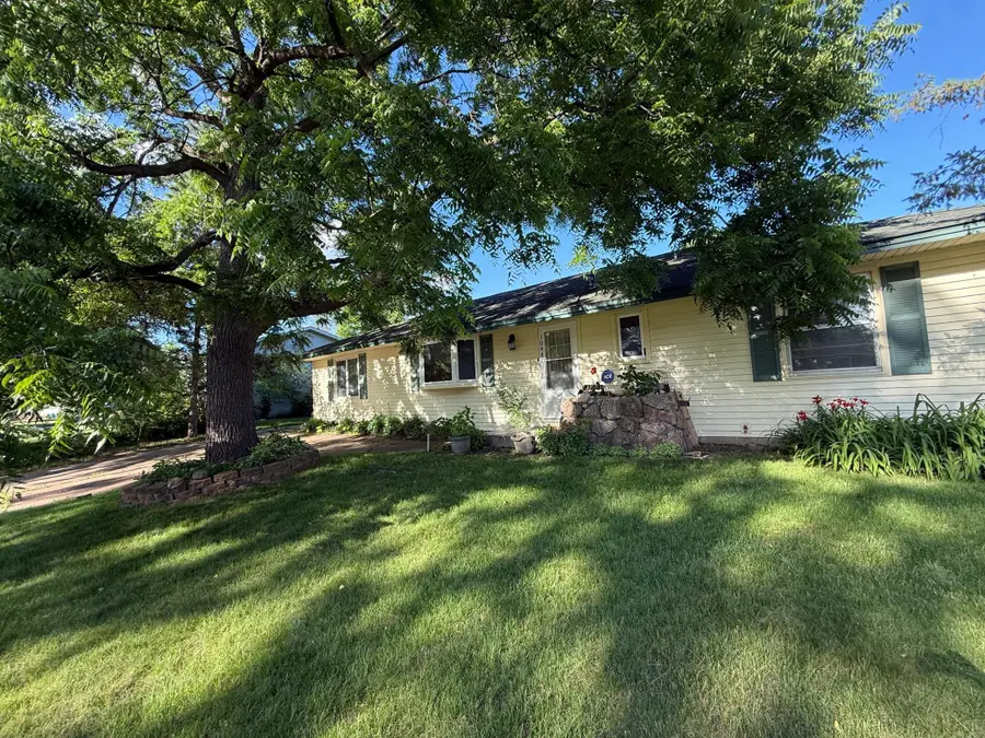 10441 Arrowhead Street Nw, Coon Rapids, MN 55433 - #2