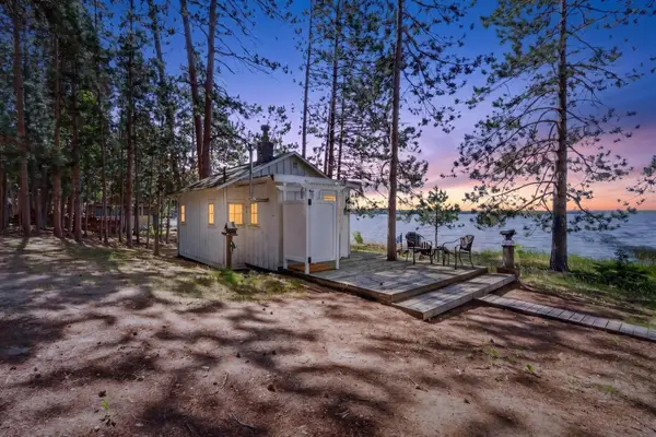 66561 Bayview Road, Effie, MN 56639