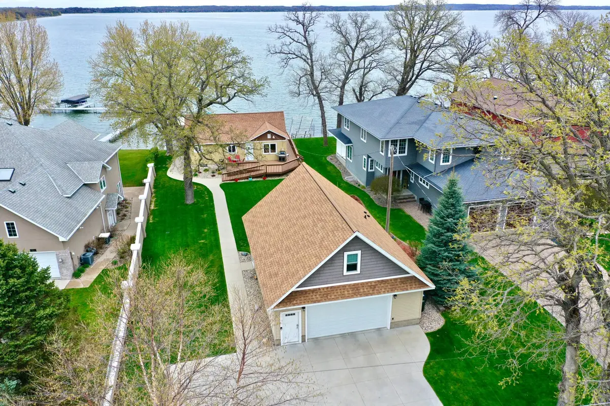 223 Lake Avenue S, Spicer, MN 56288 - #1