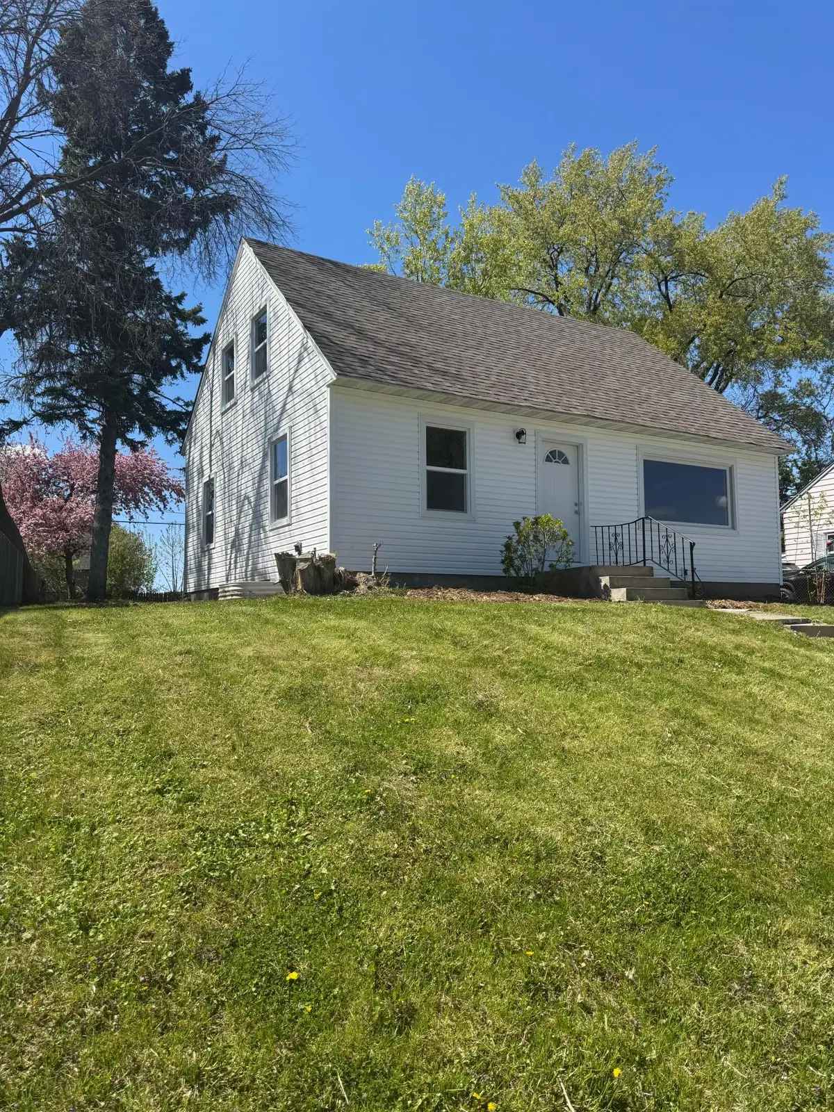 1173 Macarthur Street, West Saint Paul, MN 55118 - #1