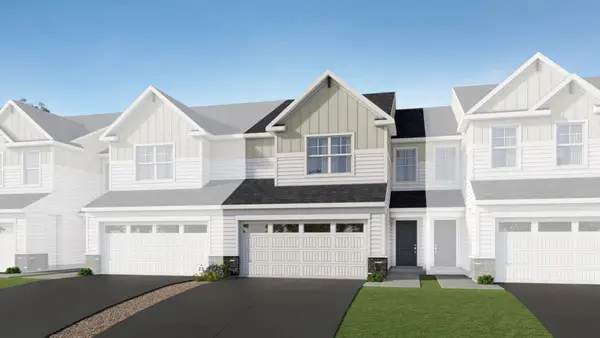 1090 Anmeadle Row, Rosemount, MN 55068