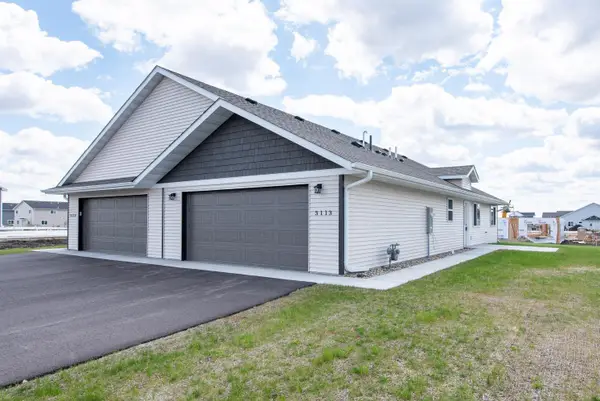3113 Scotch Lane, Mankato, MN 56001