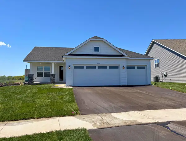 10860 Henslowe Avenue S, Cottage Grove, MN 55016