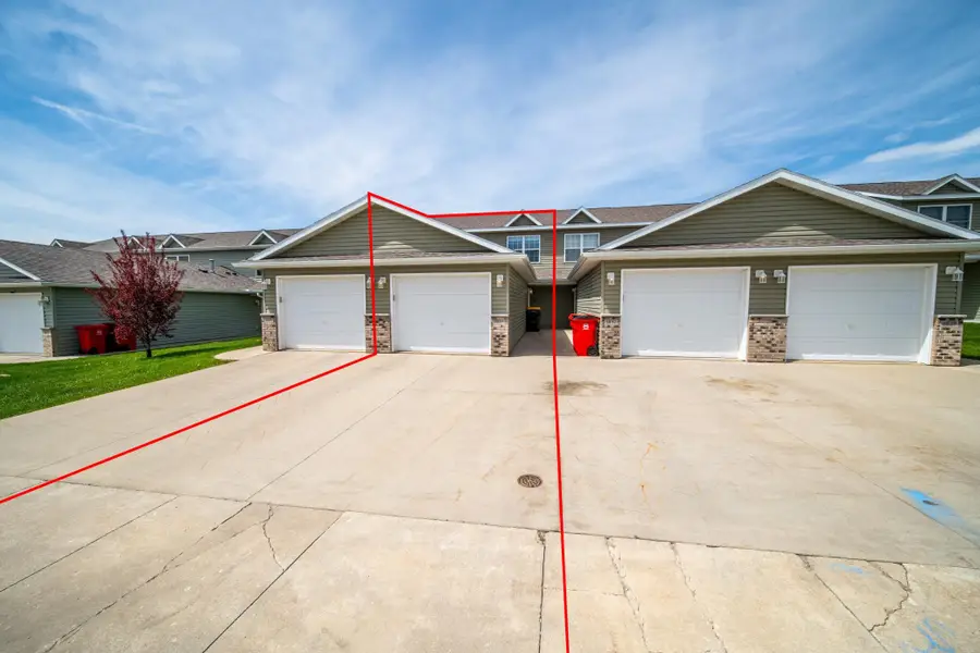 1835 Daniel Lane Ne, Stewartville, MN 55976 - #3