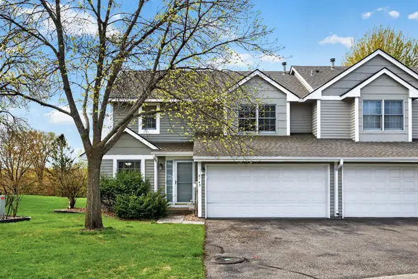8143 Curtis Lane, Eden Prairie, MN 55347