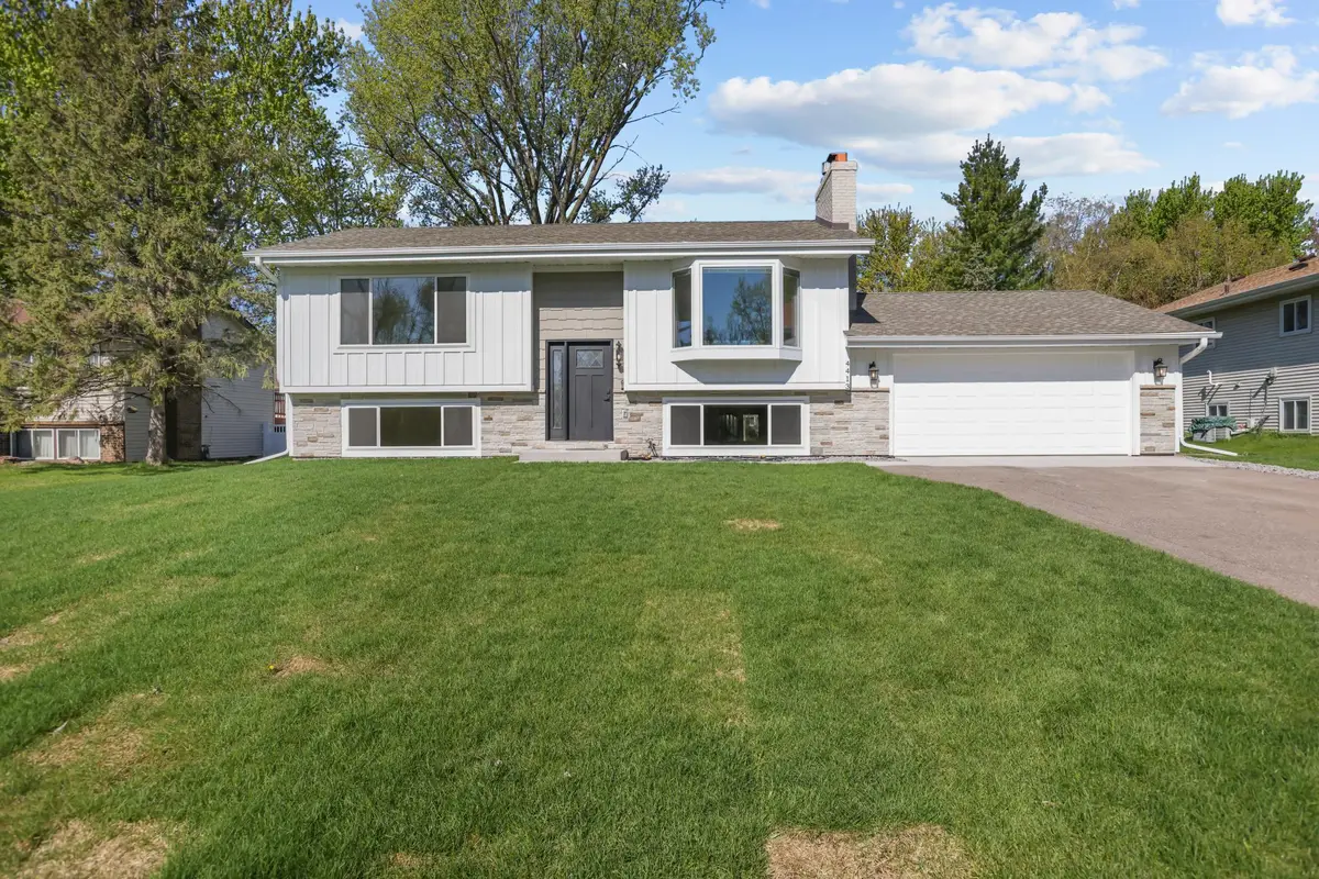 4413 Bramblewood Avenue, Vadnais Heights, MN 55127 - #1