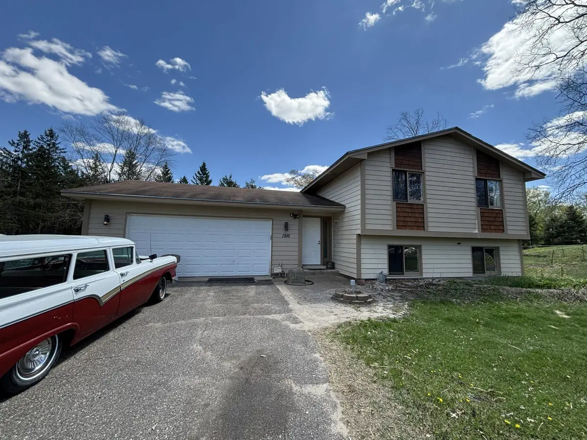 1916 Jenkins Street Ne, East Bethel, MN 55011 - #1