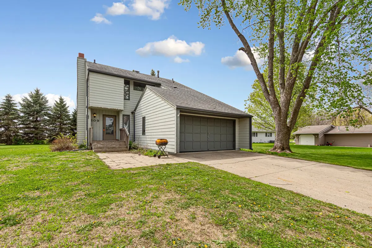 109 Windsor Court E, Le Sueur, MN 56058 - #1