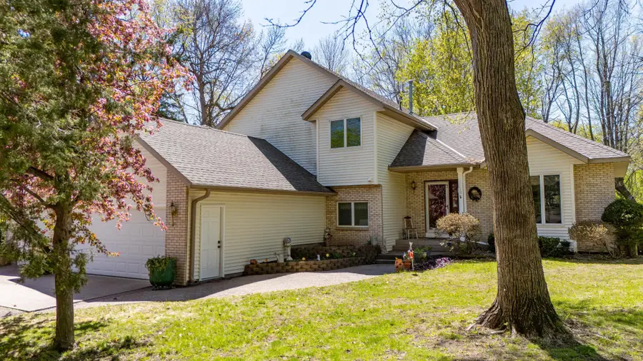 20810 Parkfield Avenue, Jordan, MN 55352 - #3