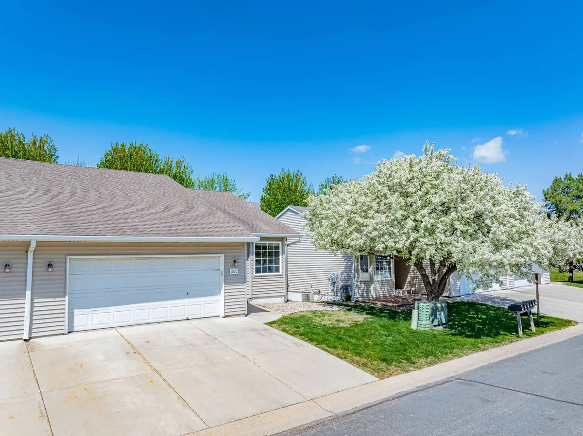 1020 Primrose Lane, Waconia, MN 55387 - #1