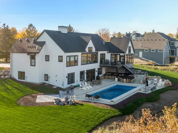 730 Lakeview Parkway, Mound, MN 55364