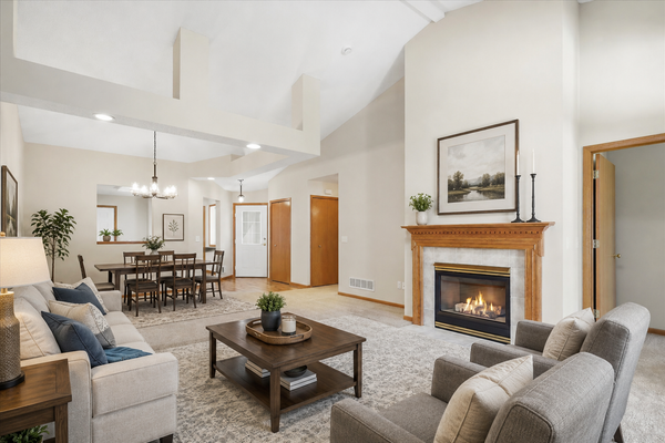 6240 157th Street W, Apple Valley, MN 55124