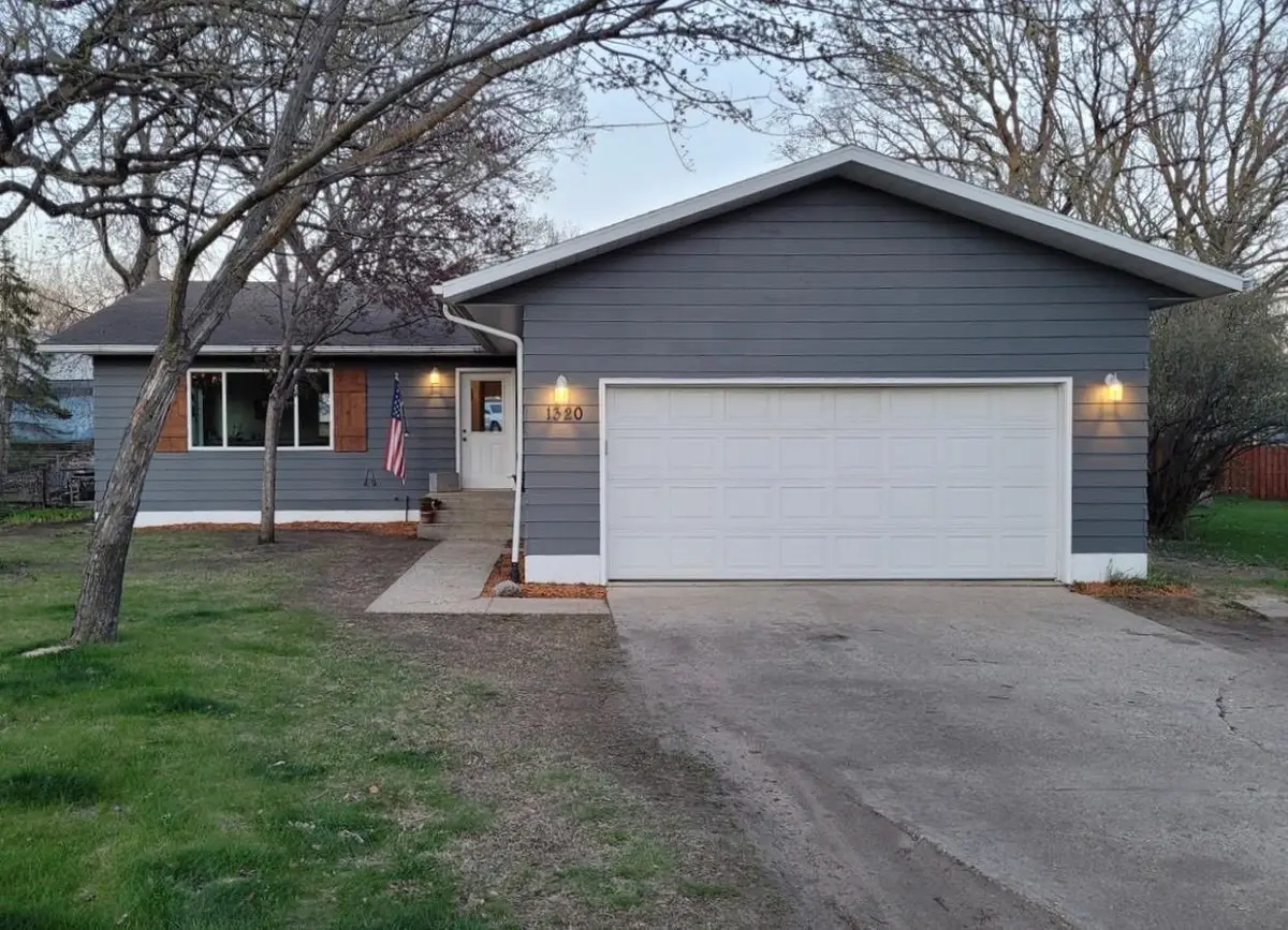 1320 Lori Avenue, Detroit Lakes, MN 56501 - #1