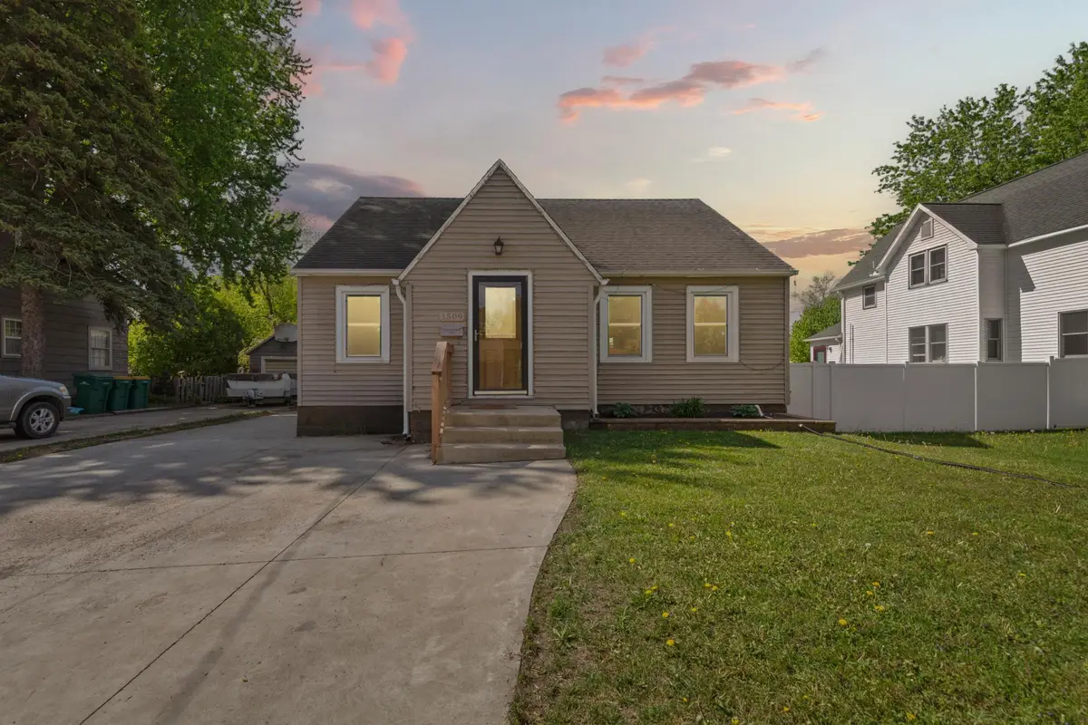 1509 Sunset Street, Albert Lea, MN 56007 - #1