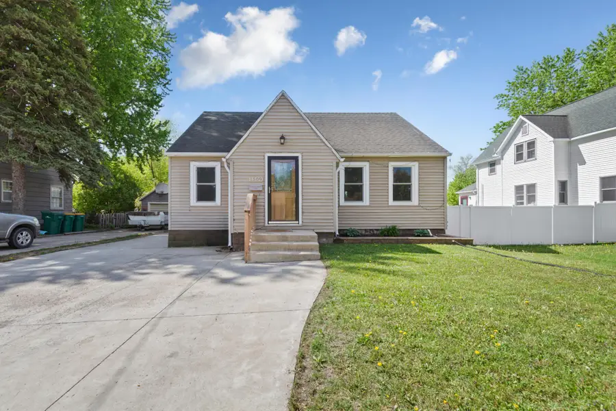 1509 Sunset Street, Albert Lea, MN 56007 - #2