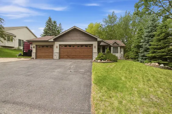 18821 English Avenue, Farmington, MN 55024