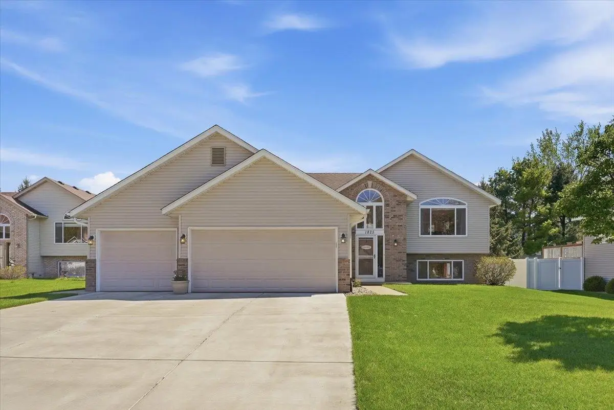 1825 Canton Road, Prescott, WI 54021 - #1