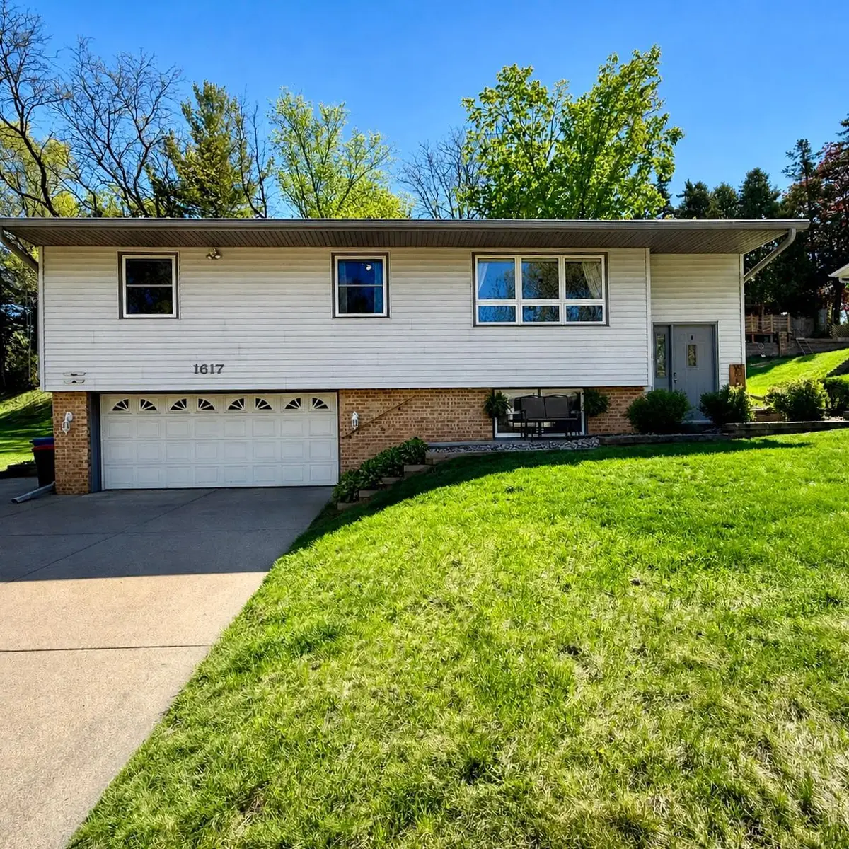 1617 Woodland Drive, Red Wing, MN 55066 - #1