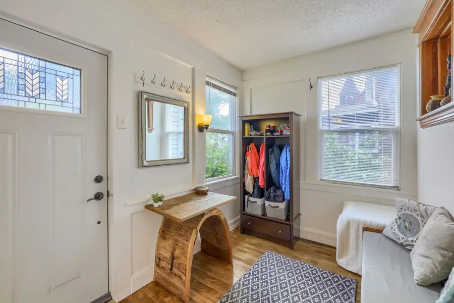 1017 18 1/2 Avenue Ne, Minneapolis, MN 55418 - #3