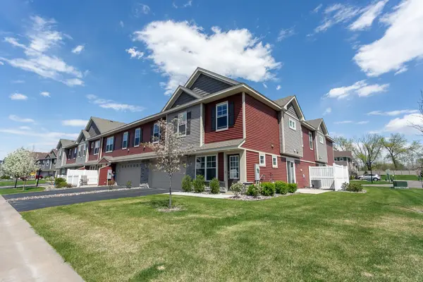 7220 Elmo Court, Hugo, MN 55038