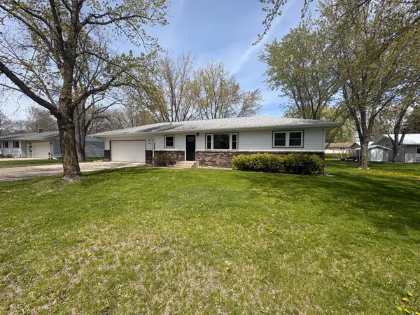 464 Main Street E, Richmond, MN 56368
