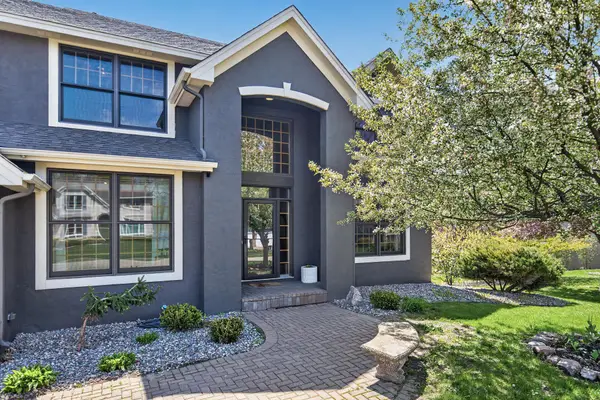 7319 Fawn Hill Road, Chanhassen, MN 55317
