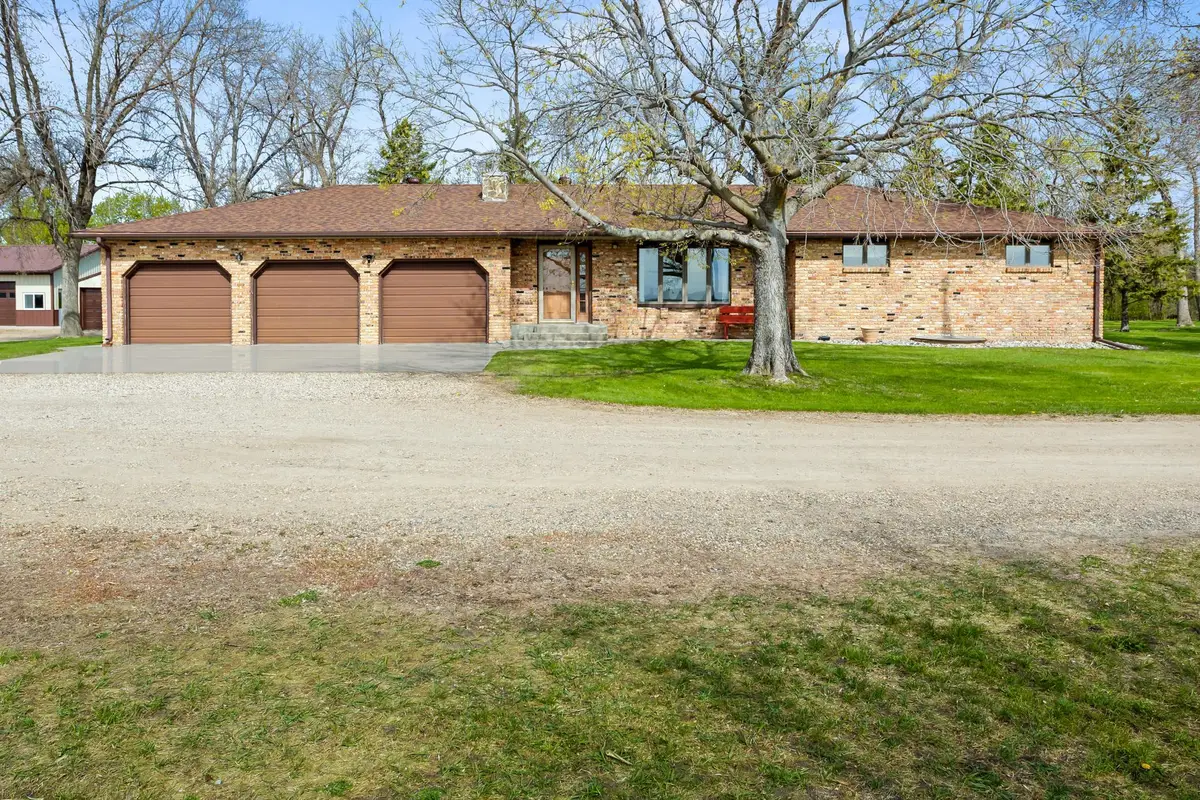 3305 Us Highway 75, Breckenridge, MN 56520 - #1