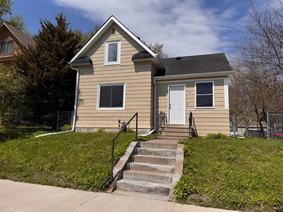 1021 Minnehaha Avenue E, Saint Paul, MN 55106 - #2