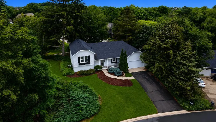 7516 W 77th Street, Chaska, MN 55318 - #2
