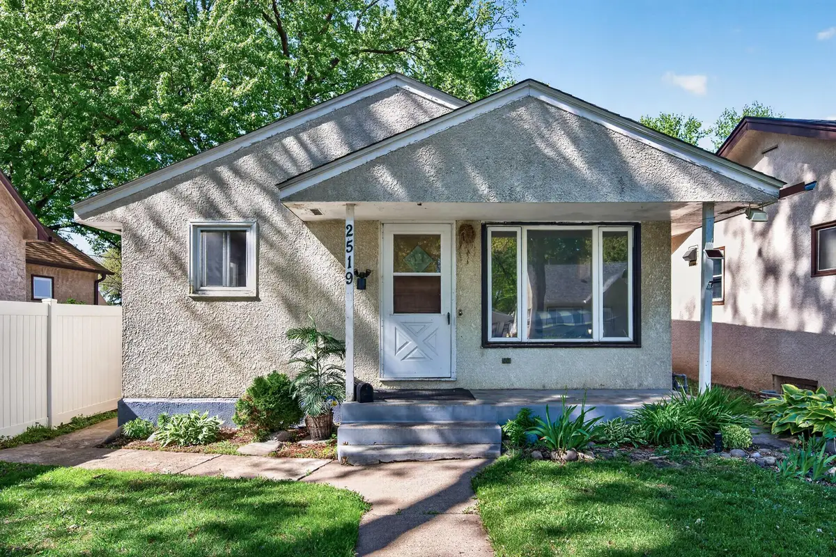 2519 3rd Avenue E, North Saint Paul, MN 55109 - #1