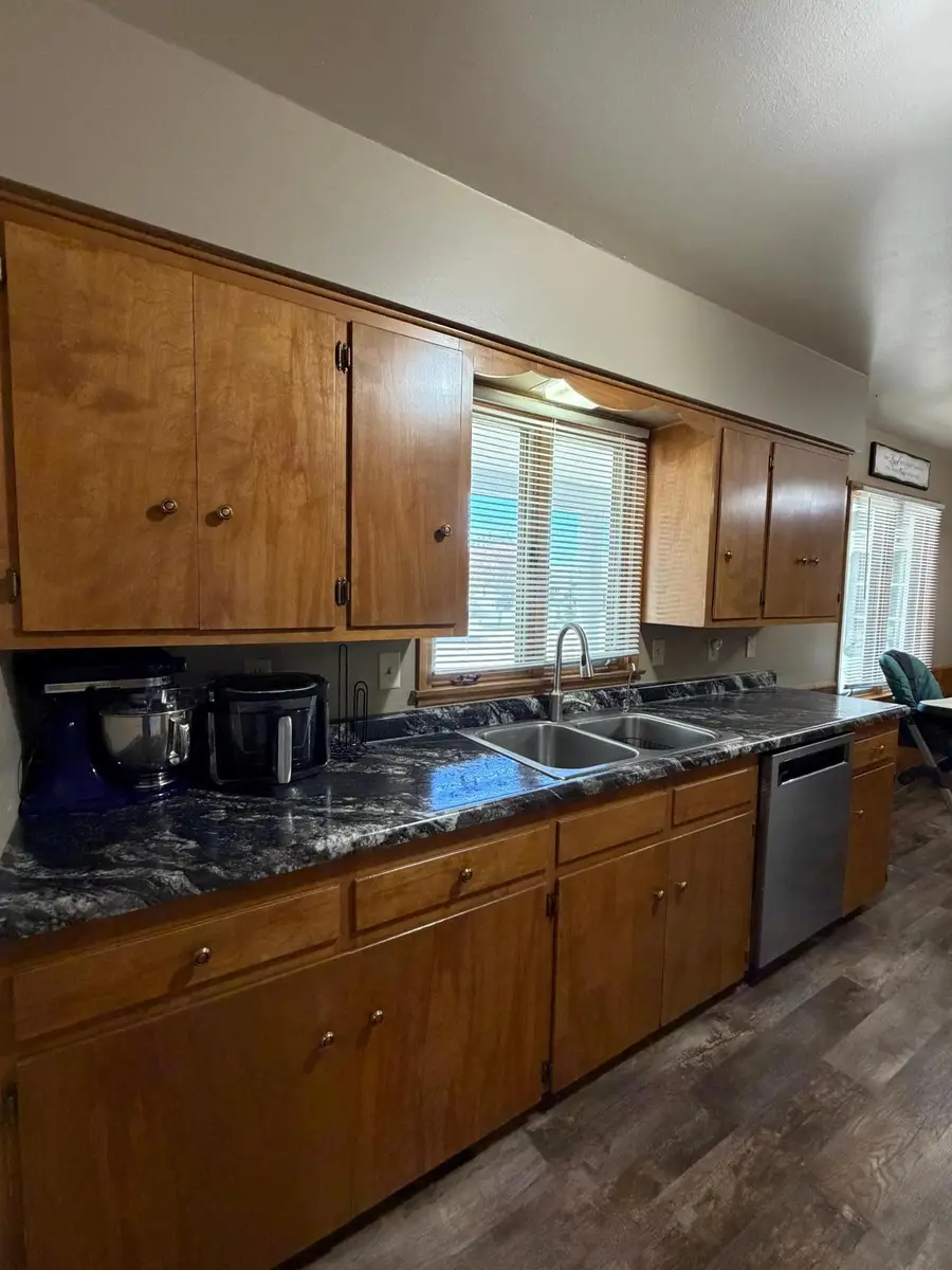 610 W Elizabeth Street, Edgerton, MN 56128 - #2