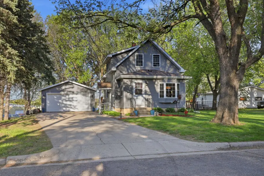 135 Pleasant Avenue Ne, Cokato, MN 55321 - #2