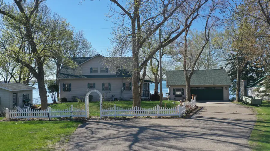 27777 N Shore Drive, Starbuck, MN 56381 - #3