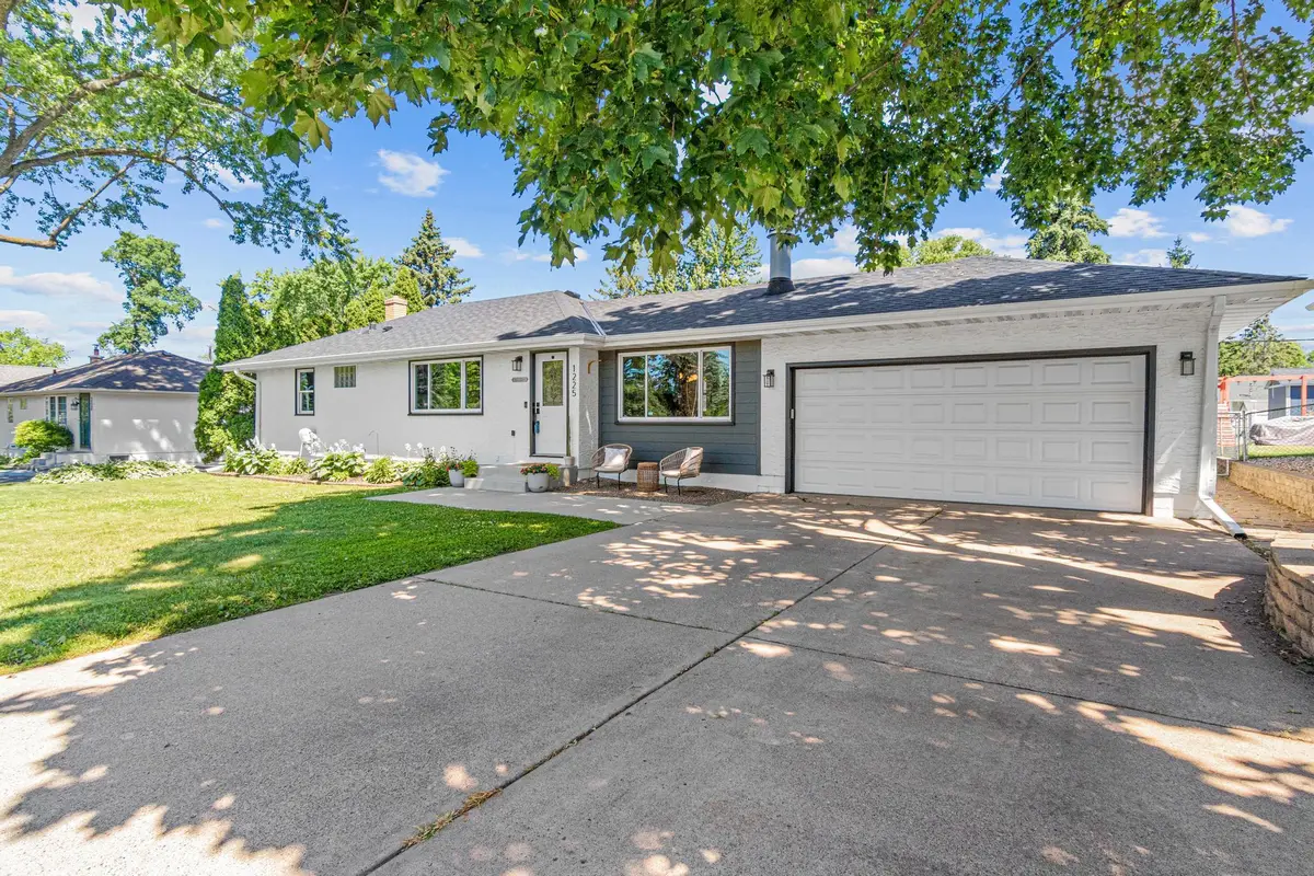 1225 County Road B E, Maplewood, MN 55109 - #1