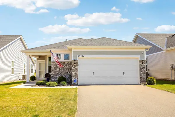 10224 Ironwood Lane, Rogers, MN 55374