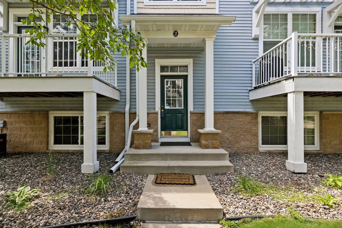 1679 Village Trail E #2, Maplewood, MN 55109 - #1