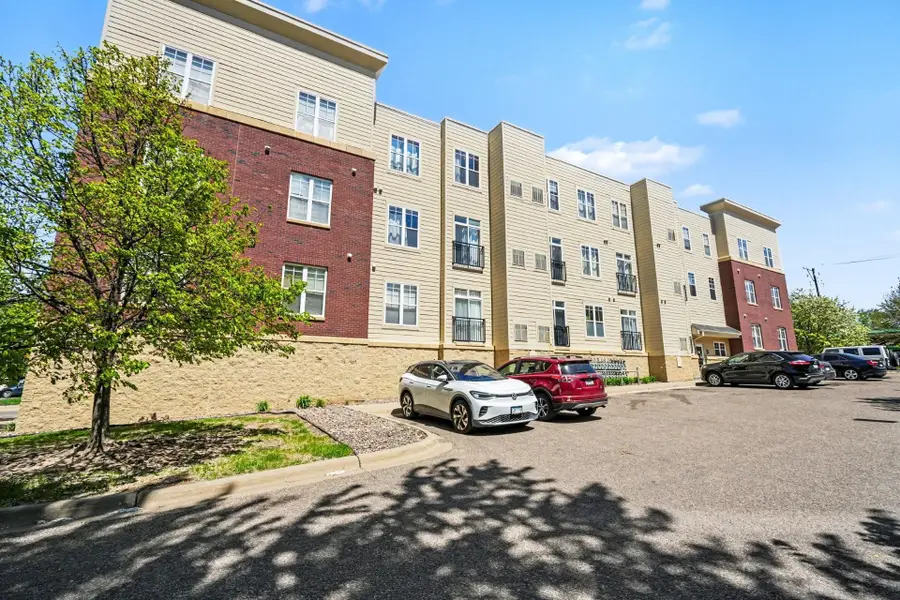 1776 Maryland Avenue E #201, Saint Paul, MN 55106 - #2