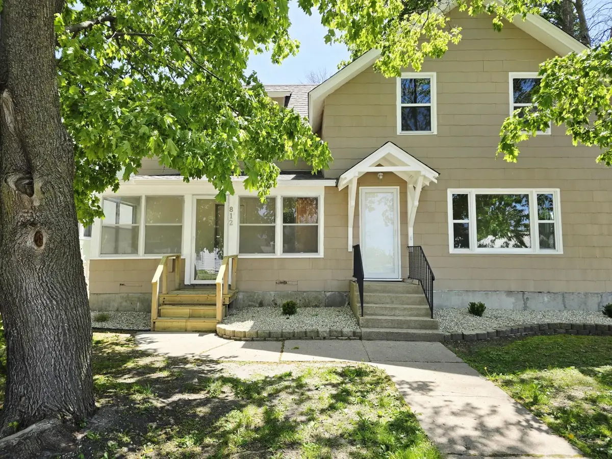 812 2nd Avenue Ne, Austin, MN 55912 - #1