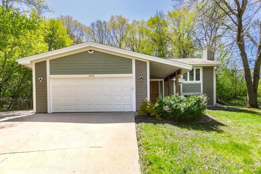 2542 147th Lane Ne, Ham Lake, MN 55304 - #2