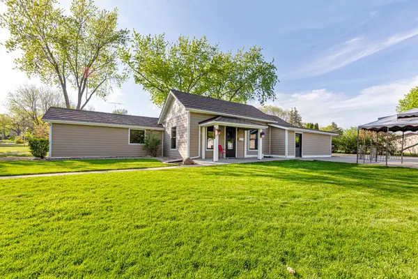 311 Wabasha Street, Saint Peter, MN 56082