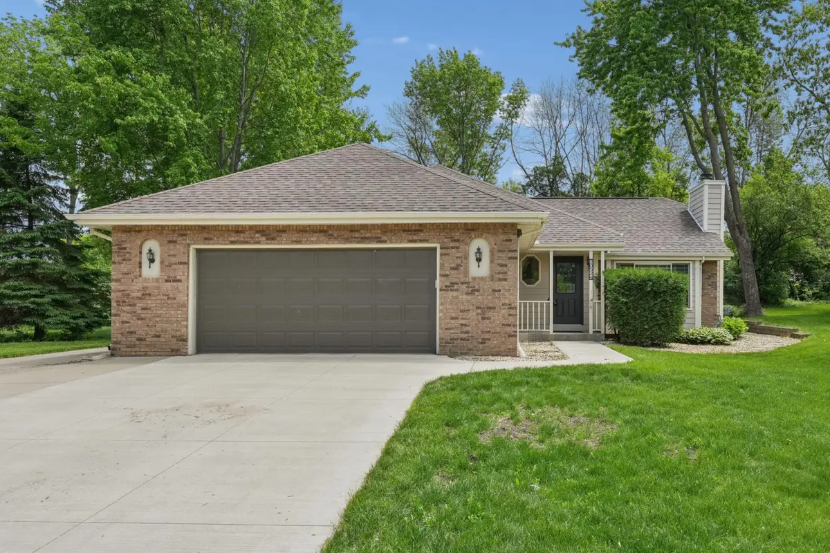 20524 Javelin Circle, Lakeville, MN 55044 - #1