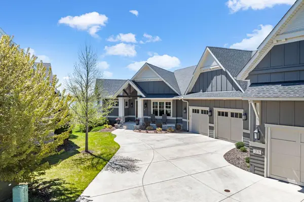 23 Phoebe Lane, North Oaks, MN 55127