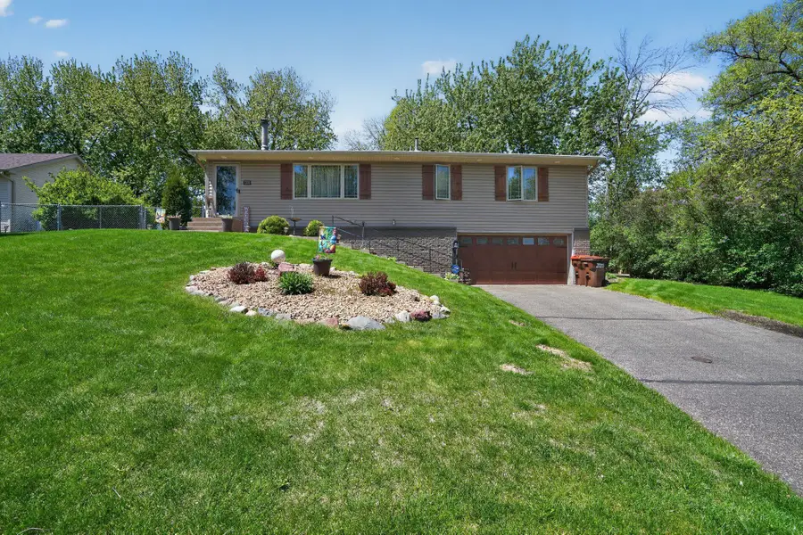 7335 Clayton Avenue, Inver Grove Heights, MN 55076 - #2