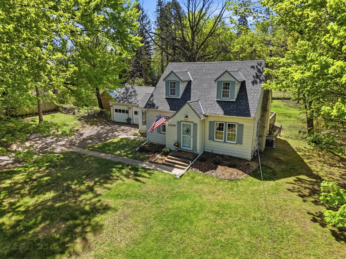 11209 Ridgemount Avenue W, Hopkins, MN 55305 - #1
