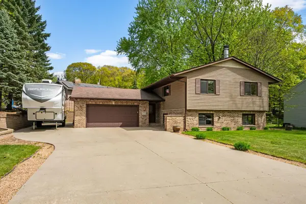 2850 Pheasant Circle, Mound, MN 55364